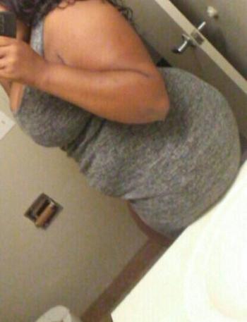 , 21  female escort, St Louis