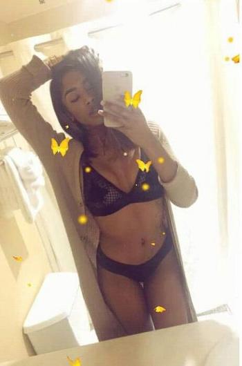 , 24  female escort, St Louis