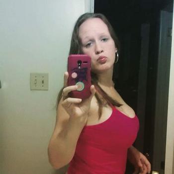 , 22  female escort, St Louis