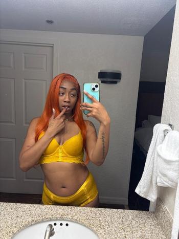 Sparklesss, 23  female escort, St Louis