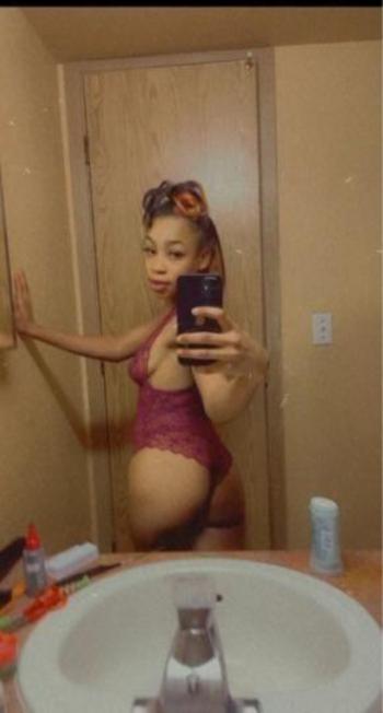 929-314-9151, 25  female escort, St Louis