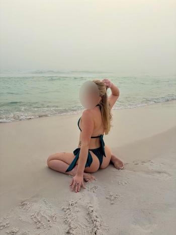 Daisy, 28  female escort, St Louis