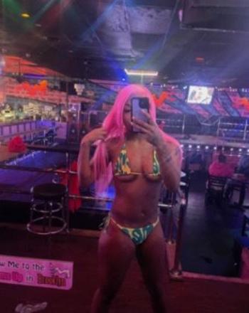 Honey, 20  female escort, St Louis
