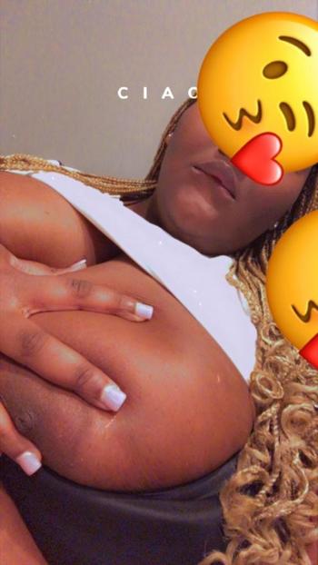 PINKY PUSSY, 28  female escort, St Louis