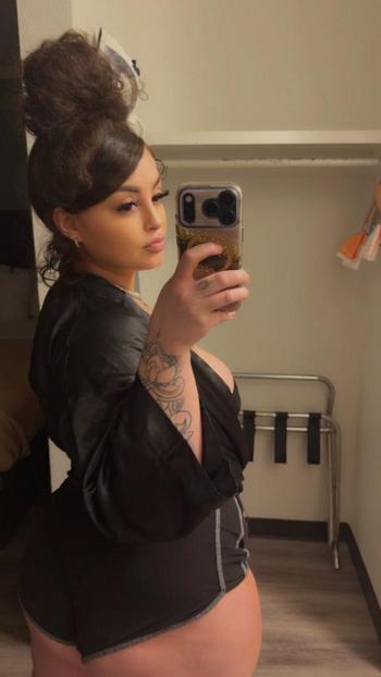 Meloniee, 26  female escort, St Louis