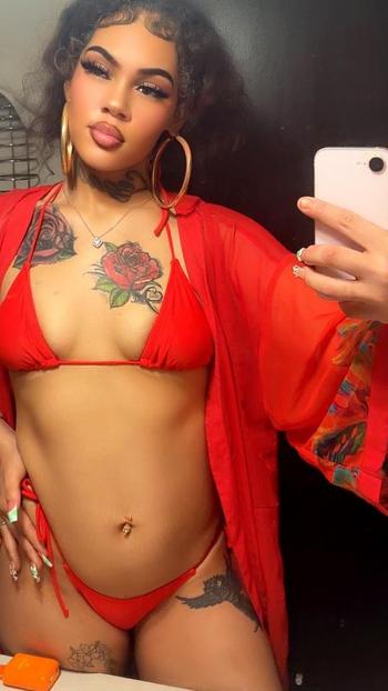 Latto , 24  female escort, St Louis