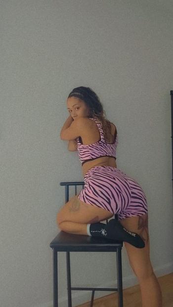 Kai, 26  female escort, St Louis