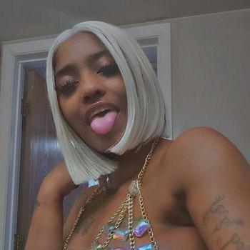 Amazing/FatCatt, 33  female escort, St Louis