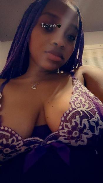 314-450-6409, 28  female escort, St Louis