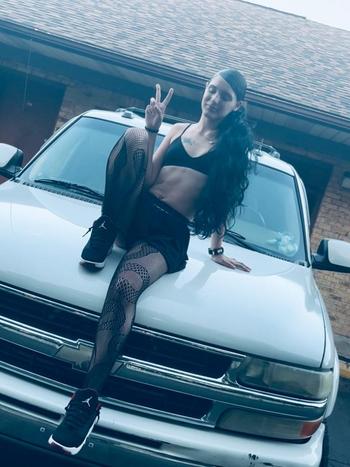 Ari blue bunny, 24  female escort, St Louis