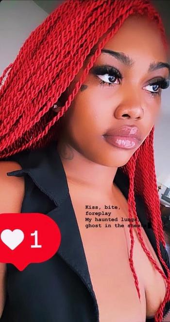 HaleY , 22  female escort, St Louis